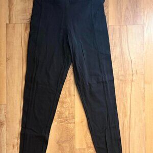Black high-waisted leggings #leggings